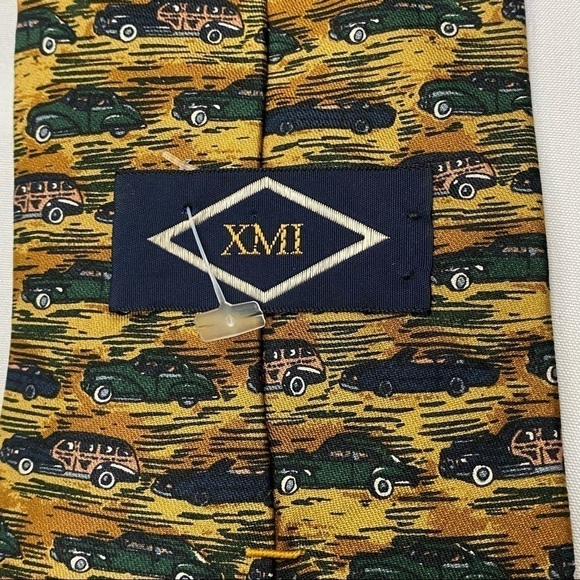 XMI Classic Car Gold Tan Silk Neck Tie - Picture 4 of 5